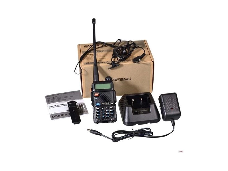 Рация Baofeng UV-5R (8W) Черная 2 режима / Портативная радиостанция Баофенг для охоты и рыбалки с аккумулятором на 1800 мА*ч и радиусом 10 км