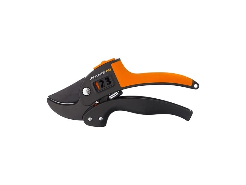 Секатор FISKARS с храповым механизмом P83